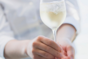 С чем и как пить мускатные вина